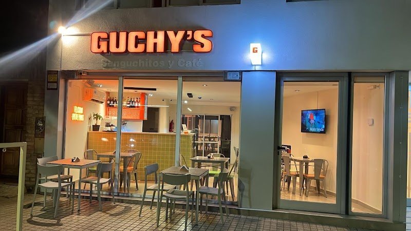 Guchy's - [Sucursal Quirós]