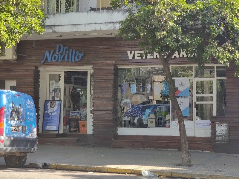 Dr. Novillo