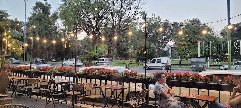 Garden Bar