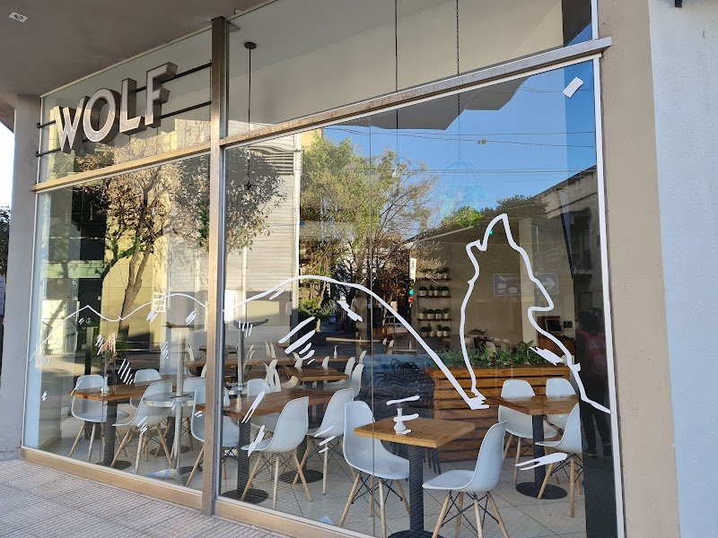 WOLF - Café & Tapas