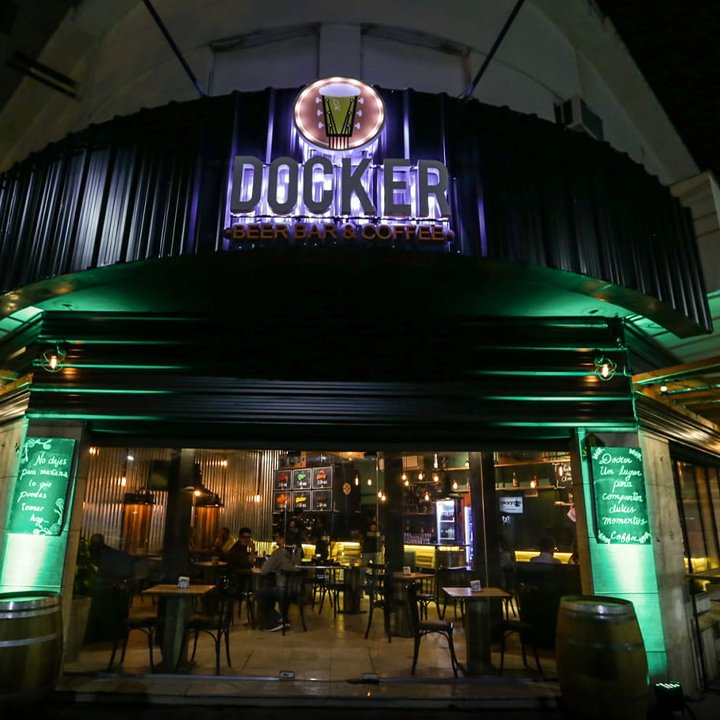 Docker Beer Bar & Cafe