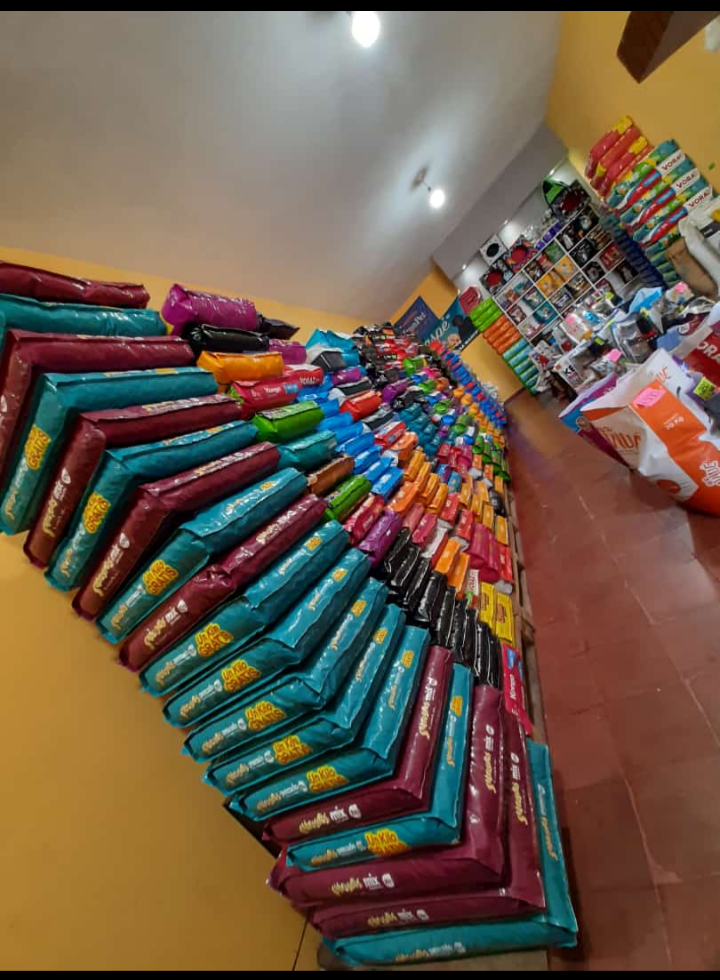 ANIMALARIUM PET SHOP