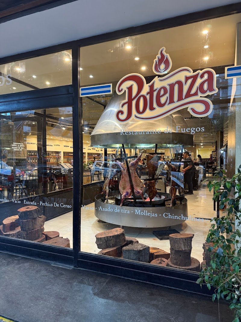 Potenza Restaurante de Fuegos